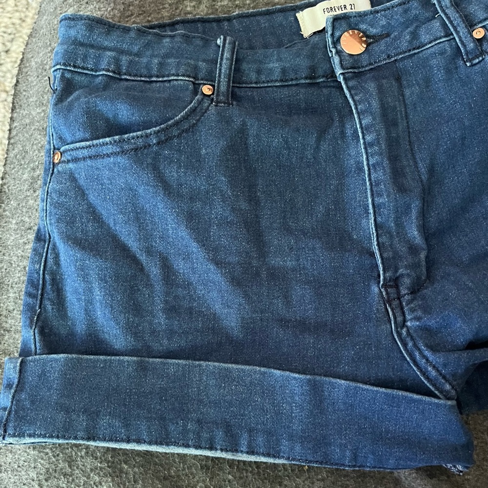 Jean Shorts - Picture 2 of 5